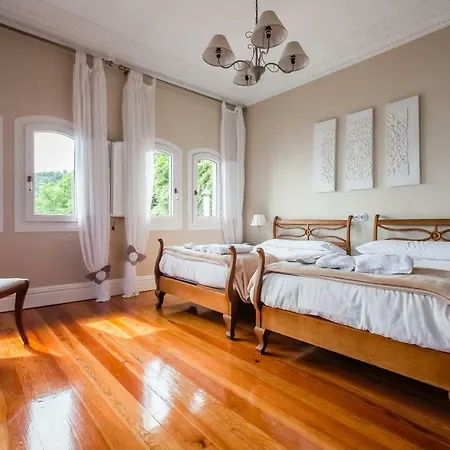 Villa Embil *